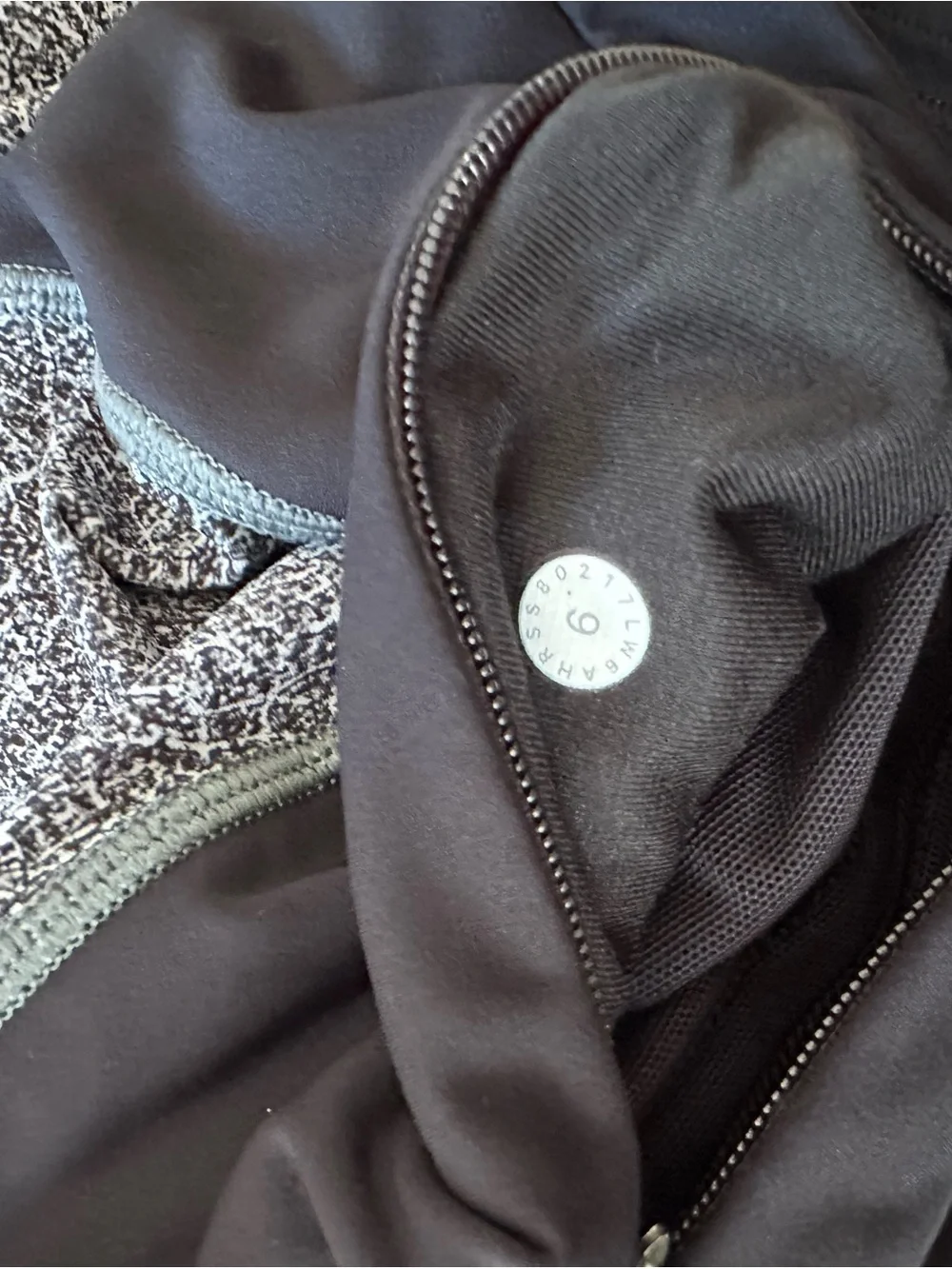 Lululemon Run The Day Crop *23